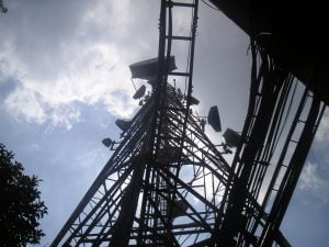 Torre de comunicación de una red inalámbrica CDMA.